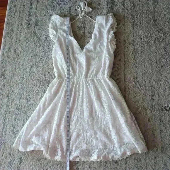 Cupcakes and Cashmere Womens Ivory Lace Dress L Cupcakes and Cashmere Womens Ivory Lace Dress L
